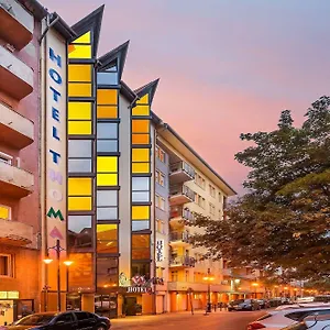 Thomas 3* Budapeszt